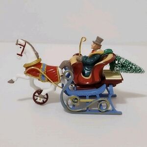 2001 Hallmark Keepsake Christmas Ornament Die-Cast Metal Victorian Sleigh